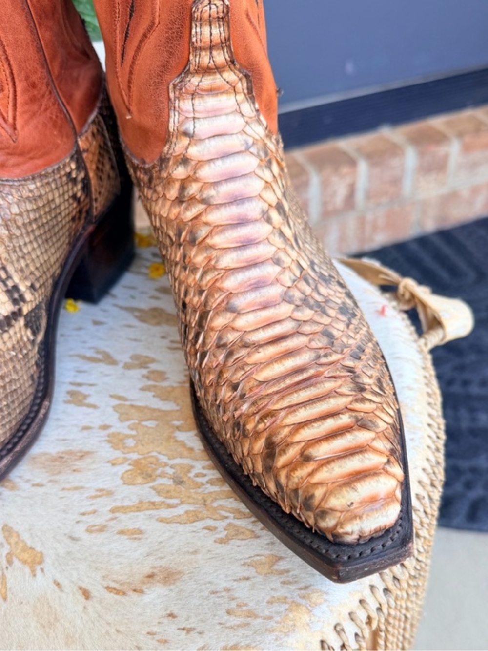 RARE Lucchese Python Snakeskin Brown Leather Pull On Snip Toe Cowboy Boots 8 - Picture 3 of 15